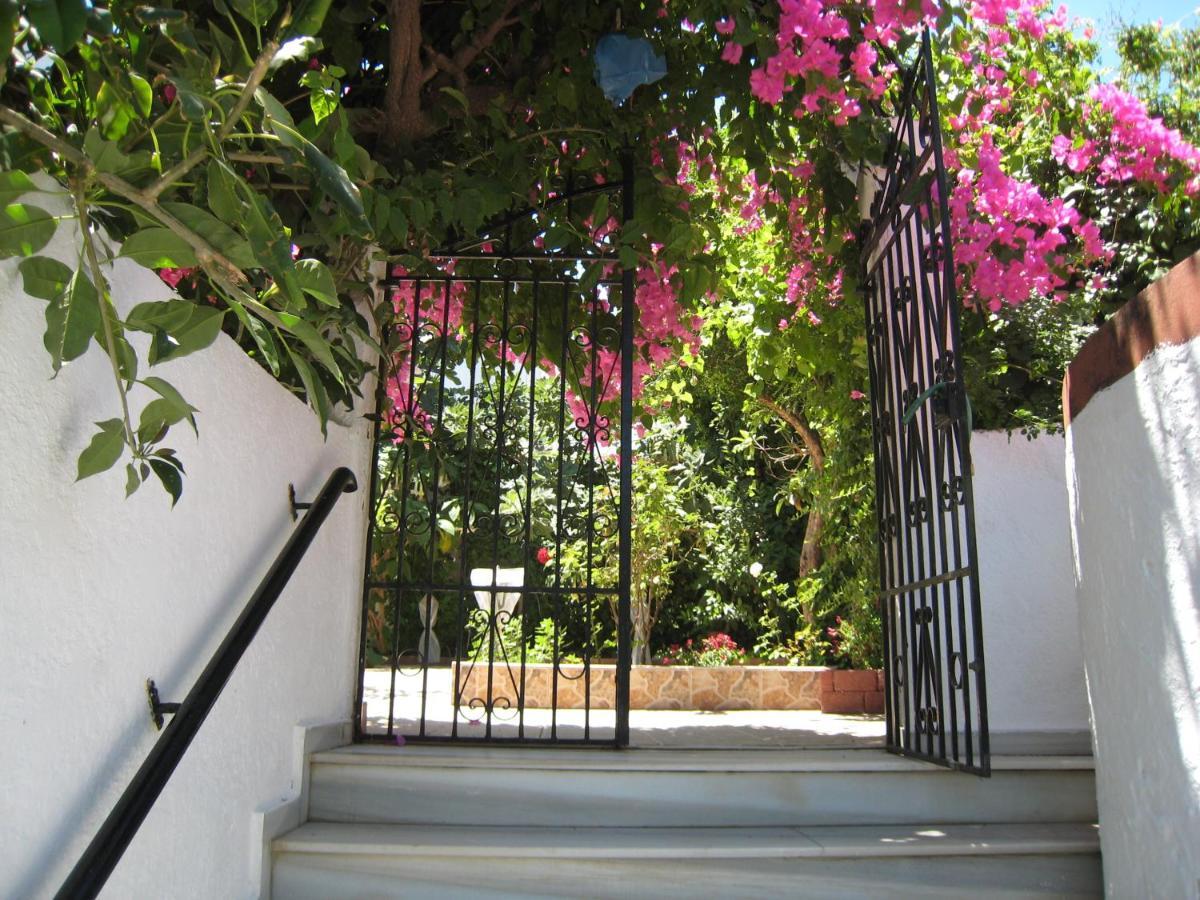 Eleftheria Lindian Studios I ลินดอส ภายนอก รูปภาพ