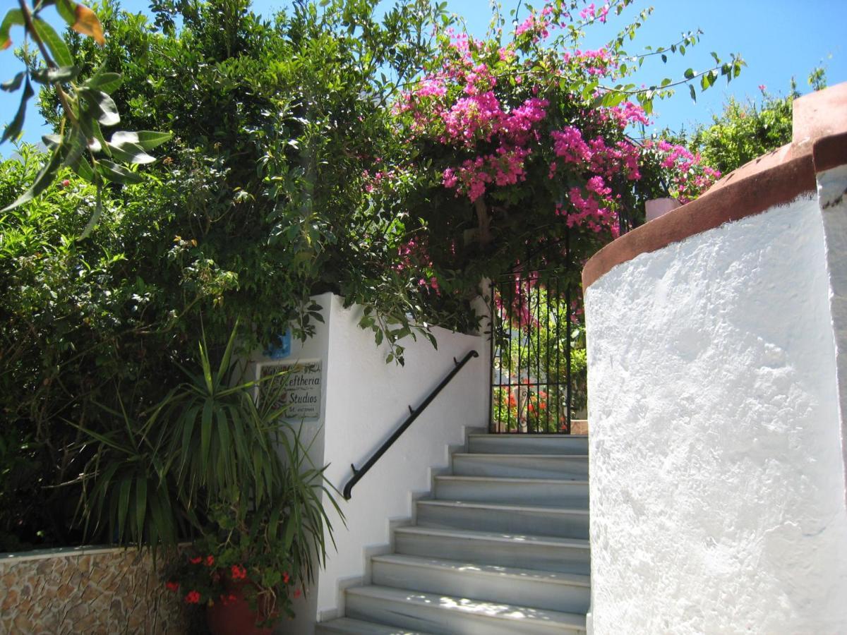 Eleftheria Lindian Studios I ลินดอส ภายนอก รูปภาพ