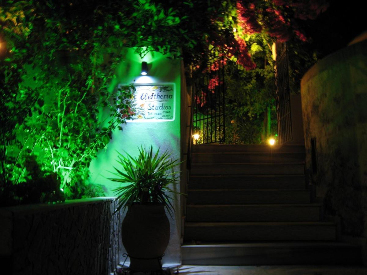 Eleftheria Lindian Studios I ลินดอส ภายนอก รูปภาพ